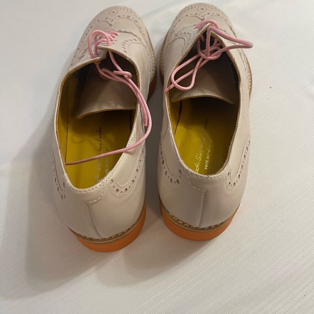 T&F Slack Shoemakers Pale Pink Oxford Shoes Size 38 1/2 - Picture 4 of 9